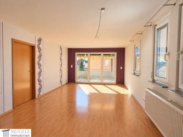 Wohnbereich G�ufelden Etagenwohnung *F�r Jung & Alt: 3-Zimmer-Wohnung mit Balkon, Aufzug & TG-Stellplatz in G�ufelden!*