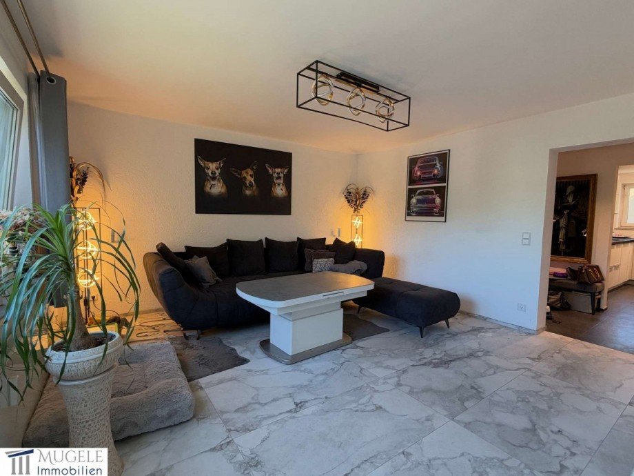 Wohnbereich Etagenwohnung B�blingen