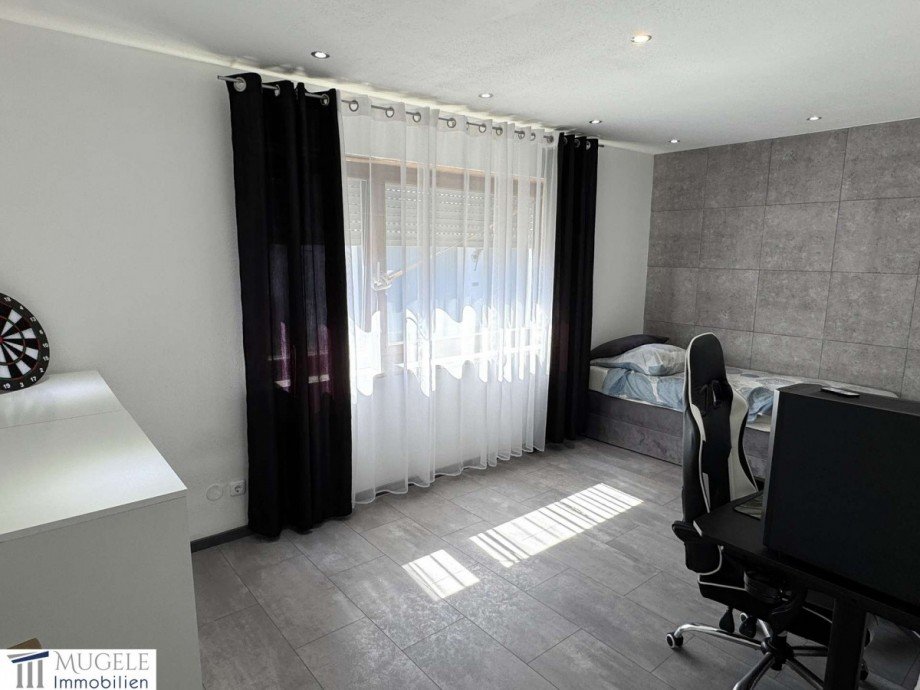 Schlafzimmer EG Einfamilienhaus Sch�mberg