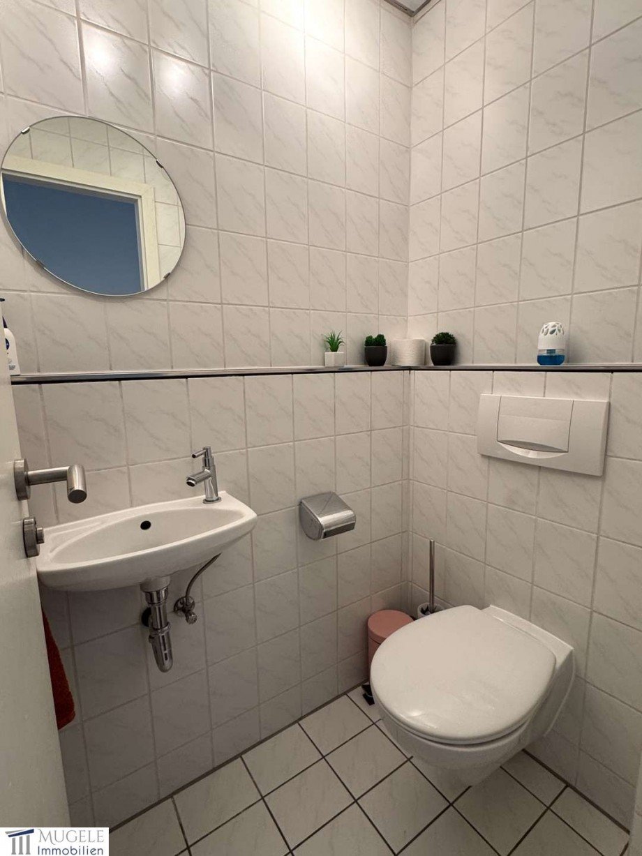 G�ste-WC Dachgeschosswohnung Sindelfingen