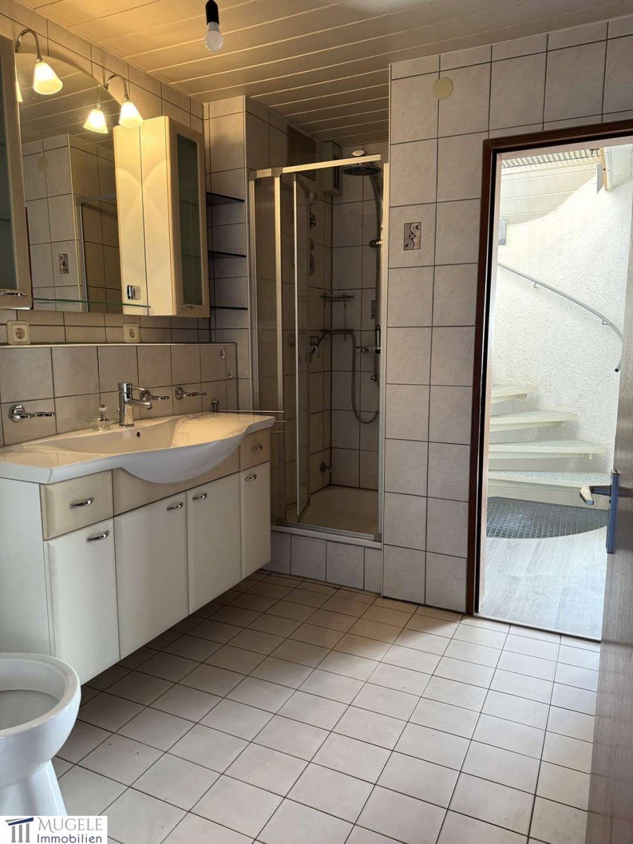 Badezimmer DG Maisonettewohnung G�rtringen