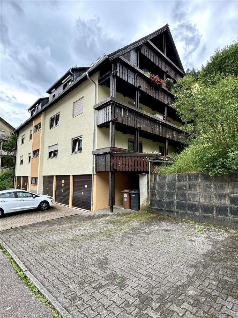 Hausansicht Etagenwohnung Bad Wildbad im Schwarzwald