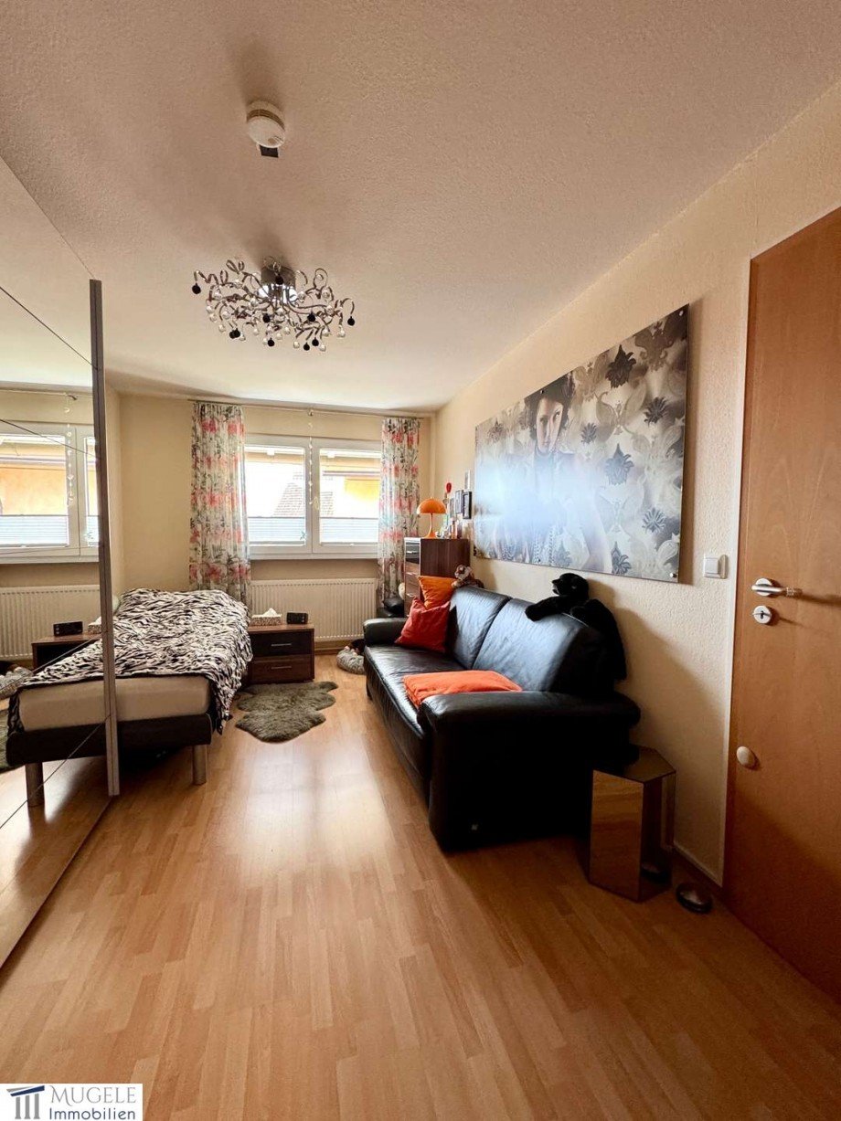 Schlafzimmer /Kinderzimmer Etagenwohnung G�ufelden