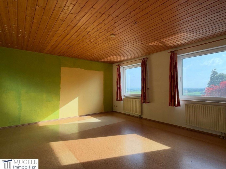 Kinderzimer/Schlafzimmer OG Reihenmittelhaus G�ufelden