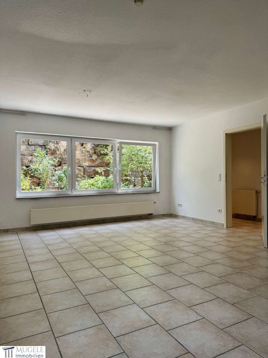 Wohnbereich Souterrainwohnung B�blingen