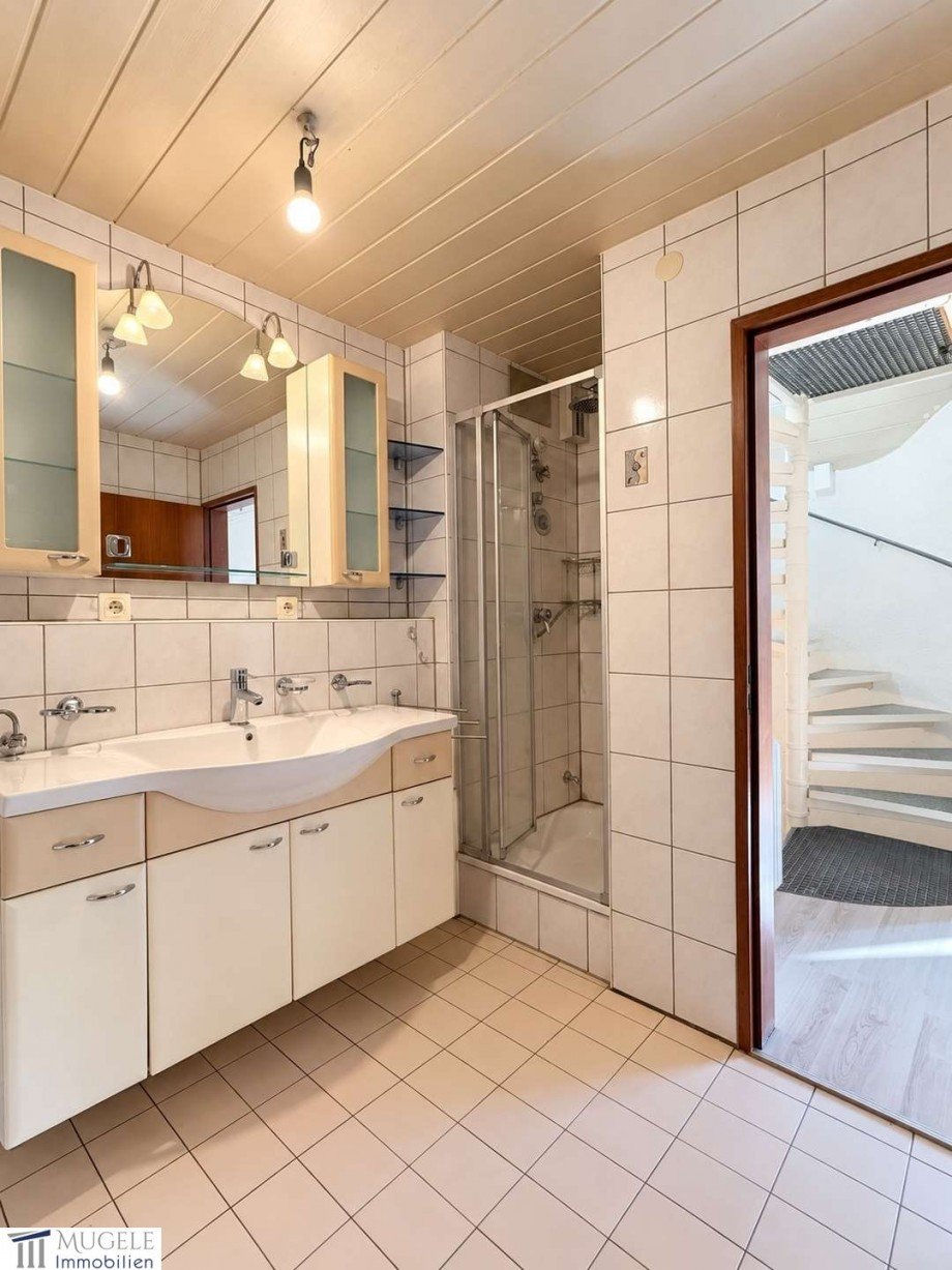 Badezimmer DG Maisonettewohnung G�rtringen