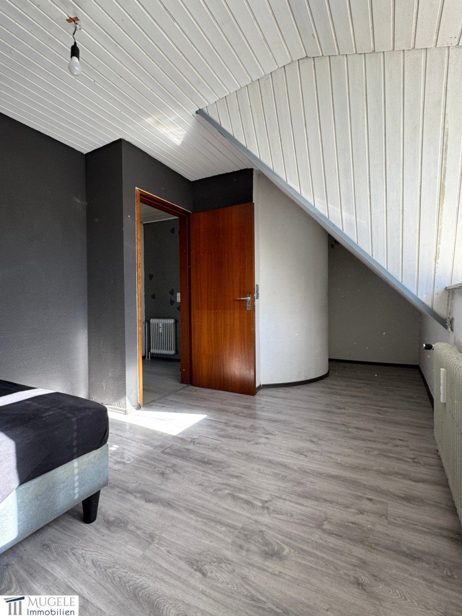 Kinderzimmer DG Maisonettewohnung G�rtringen