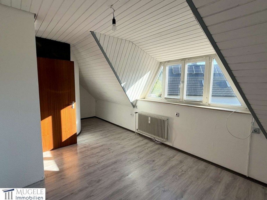 Kinderzimmer DG Maisonettewohnung G�rtringen