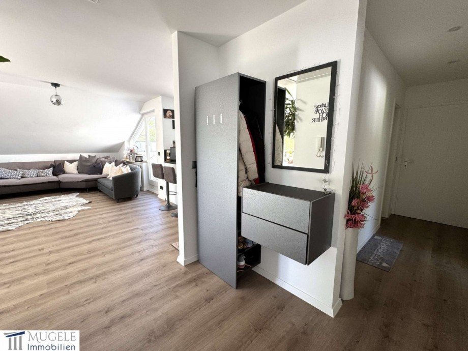 Flur Dachgeschosswohnung Sindelfingen
