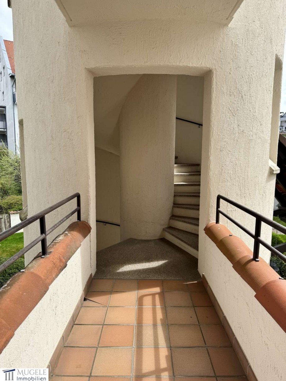 Treppenaufgang 1.OG Etagenwohnung Sindelfingen
