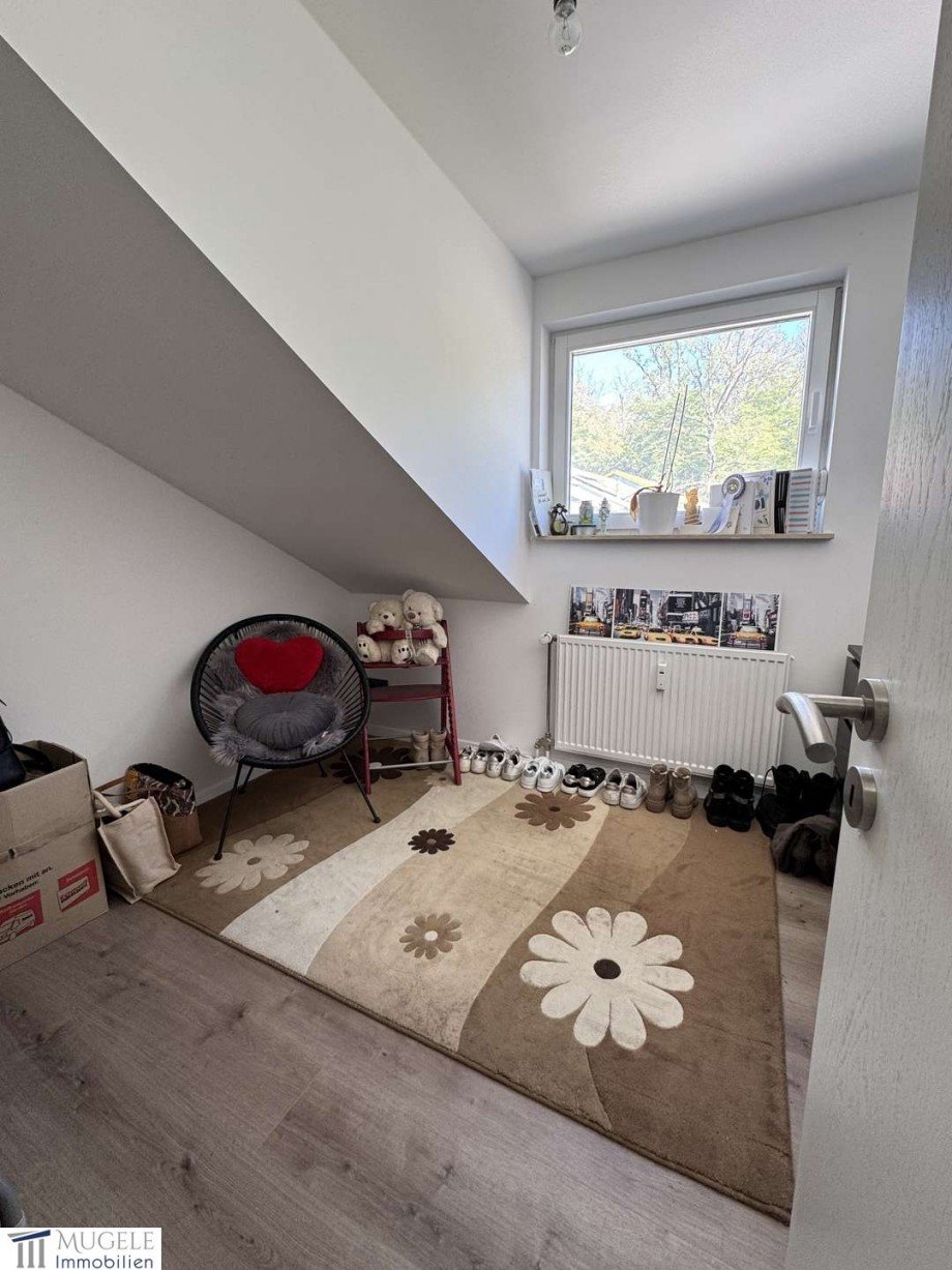 B�ro/Kinderzimmer Dachgeschosswohnung Sindelfingen