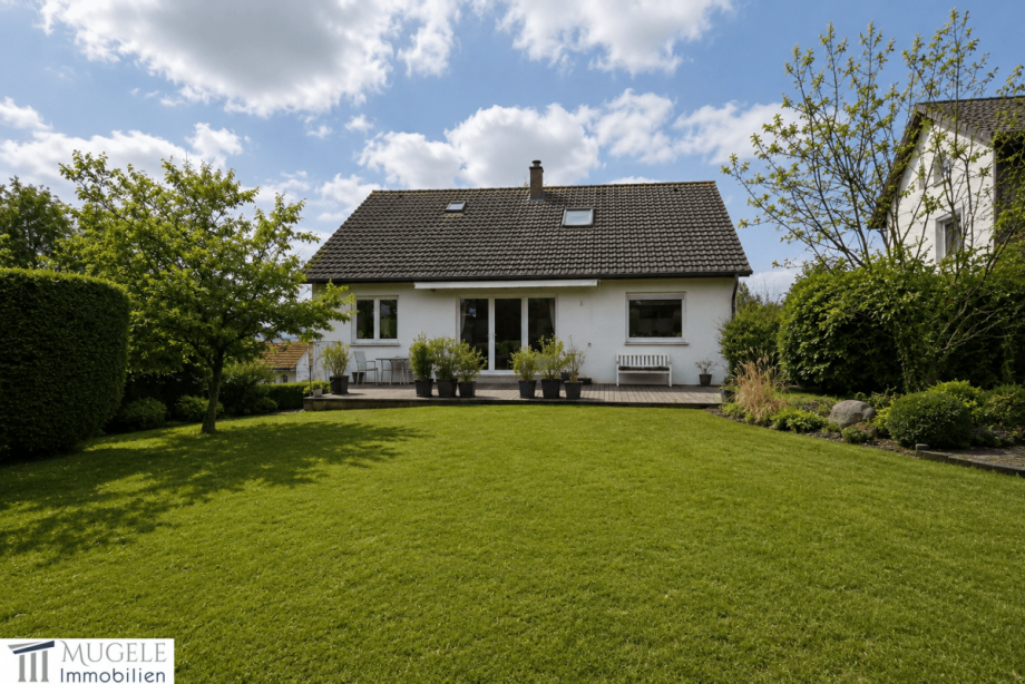 Hausansicht/ Garten Einfamilienhaus Stuttgart-Vaihingen