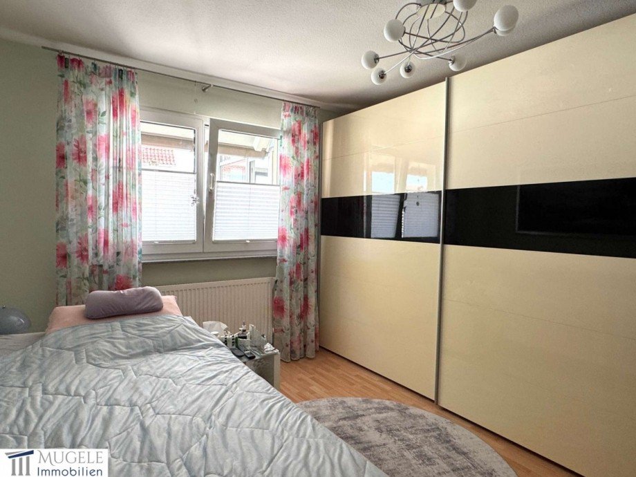 Kinderzimmer Etagenwohnung G�ufelden