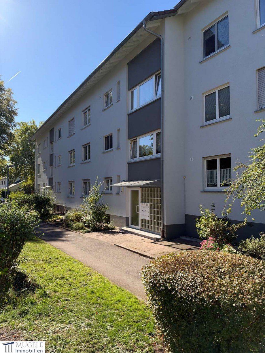 Hausansicht Etagenwohnung B�blingen