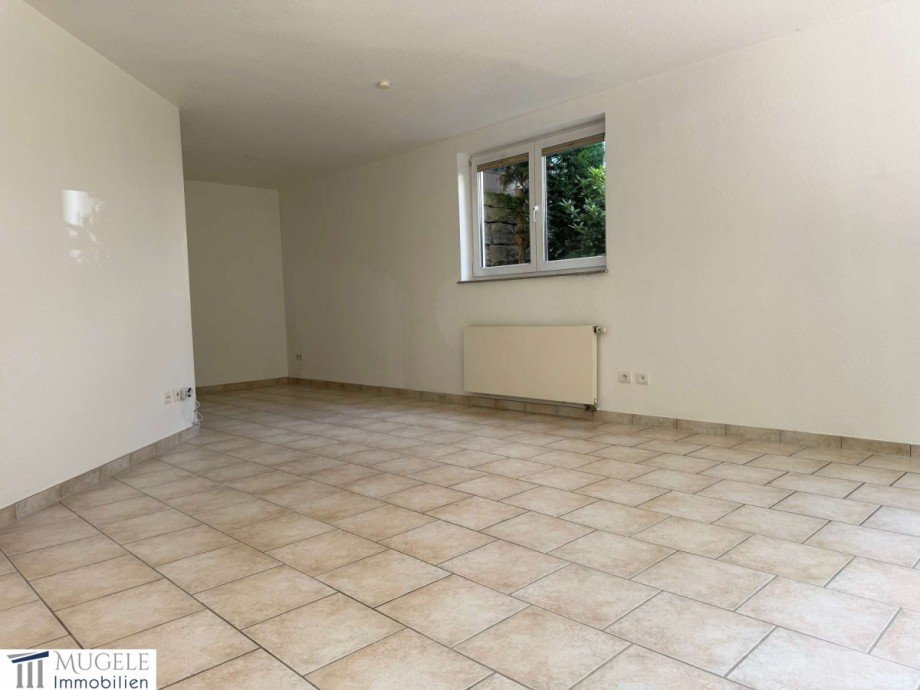 Wohnbereich Souterrainwohnung B�blingen