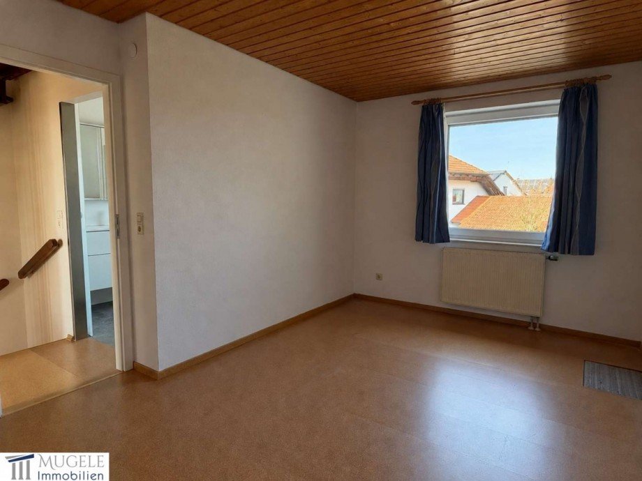 Kinderzimmer/Schlafzimmer Reihenmittelhaus G�ufelden